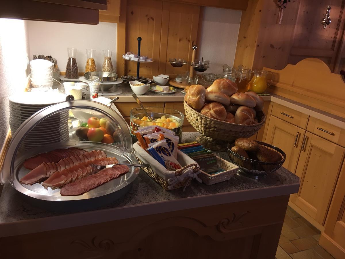 Pension Iris Lech am Arlberg Dış mekan fotoğraf
